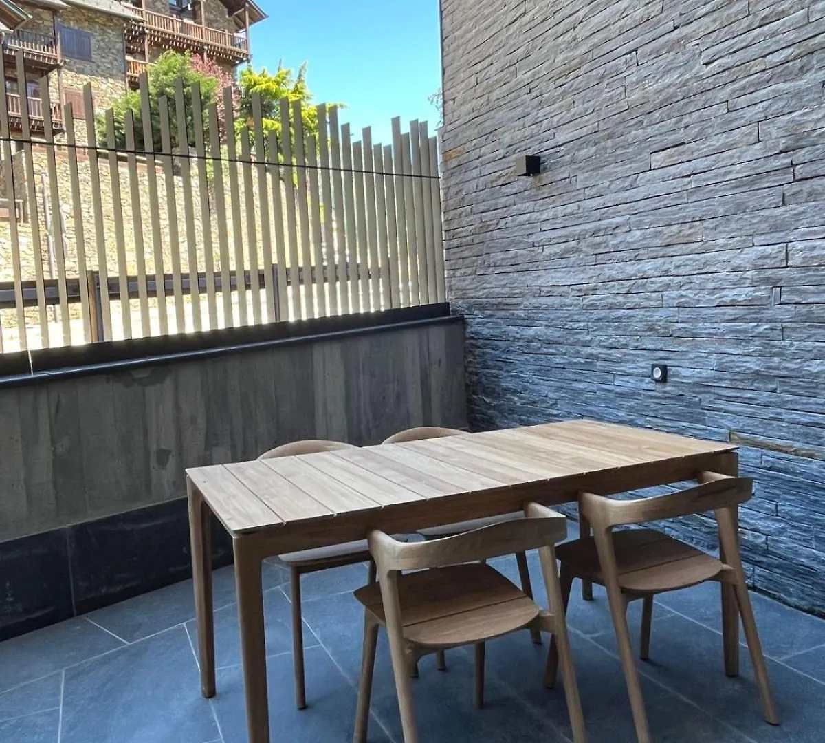 Isard Residences By Leo El Tarter Apartment